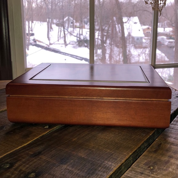 Edna Hibel “Girl on Horse” felt wooden trinket box - Picture 6 of 13